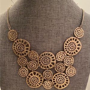 Necklace Gold Tone